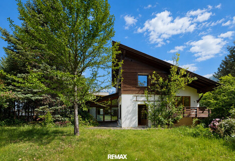 Villa & Natur vereint – Besonderes Wohnjuwel in bester Lage von Imst!