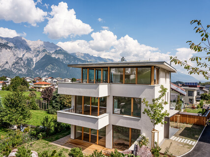 möblierte Neubau Gartenwohnung in ruhiger Lage
