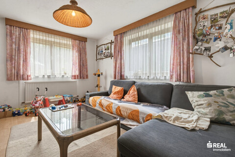 Familienwohnung mit Garten & Garagenbox – 100 m² Wohnfläche mit viel Gestaltungspotenzial