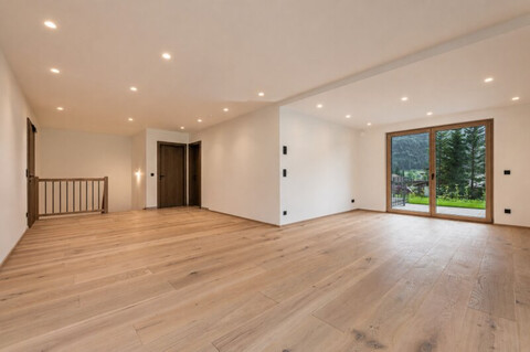 Hochwertige Erstbezugs-Maisonette mit Eigengarten
