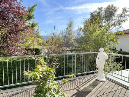 Gepflegte 2-Zimmer- Terrassen- Wohnung in begehrter Lage