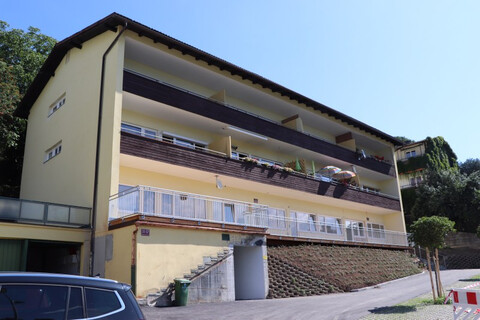 Traumhafter Ausblick - 
neu saniert