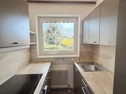 Dein neues Zuhause in Telfs: Top Lage, Parkplatz & sofort bezugsbereit!