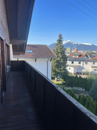 Großzügige 4-Zimmer-Wohnung mit vielseitigen Nutzungsmöglichkeiten