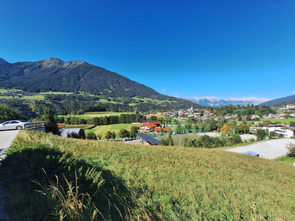 Baugrundstück in Hanglage!