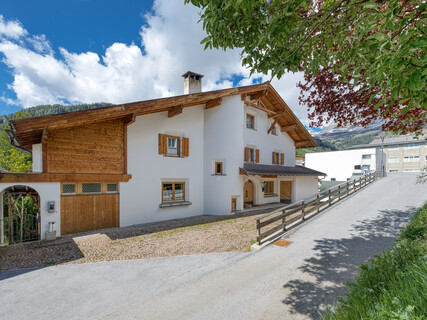 Großzügiges Landhaus mit 6 Wohnungen in Premiumlage in Serfaus – Eleganz trifft auf südalpinen Charme