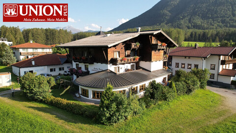 Charmantes Familienhotel in traumhafter Lage am Mieminger Plateau
