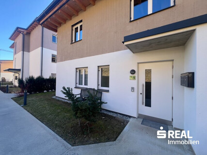 Neuwertiges Reihenhaus aufgeteilt in zwei Wohnungen zum sensationellen Preis!