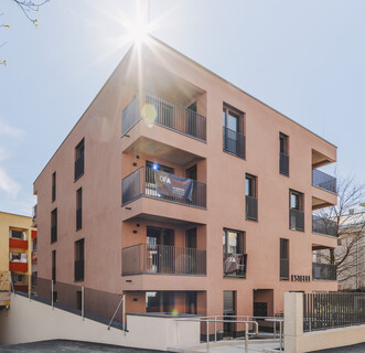 WG geeignete Wohnung mit Garten direkt an der Uni Innsbruck