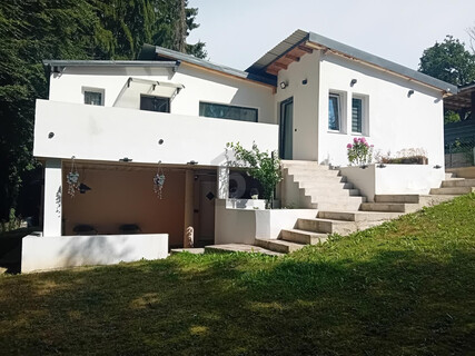 Preisreduktion! MODERNES EINFAMILIENHAUS MIT WÄRMEPUMPE, CARPORT UND GROßEM GRUNDSTÜCK IN RUHIGER LAGE
