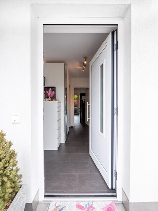 Schöne 2 Zimmer Wohnung 