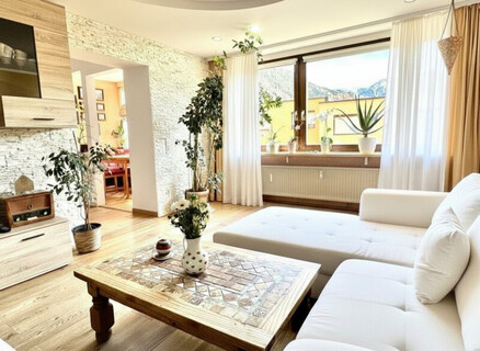 Imst – Großzügige, sonnige 4-Zimmer-Wohnung in attraktiver Zentrumslage