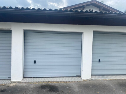 Sichere Parkmöglichkeit in Völs, Tirol - Miete nur 110,00 € für eine Garage!