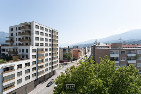 226 Immobilien: INNSBRUCK-PRADL | 5-Zimmer-Wohnung | 6.OG (Dachgeschoss) | 2 Loggien |