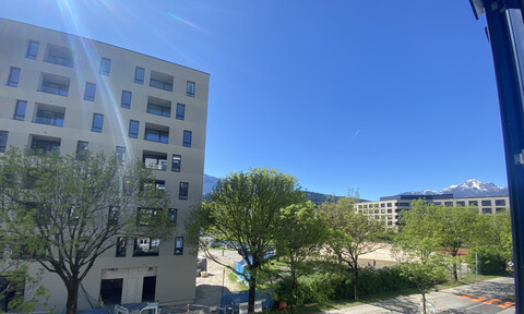 PROVISIONSFREI: Helle 2-Zi-Wohnung mit Süd-Loggia & TG-Platz in IBK-Reichenau