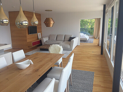 exklusives PENTHOUSE mit Ausblick über die Landeshauptstadt