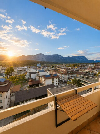 Zentral gelegene 3-Zimmer-Wohnung in Tirol – Gepflegt, lichtdurchflutet und mit Balkon