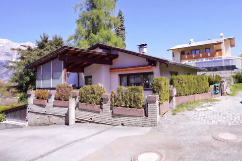 EINFAMILIENHAUS MIT POTENZIAL IN ABSOLUTER RUHELAGE