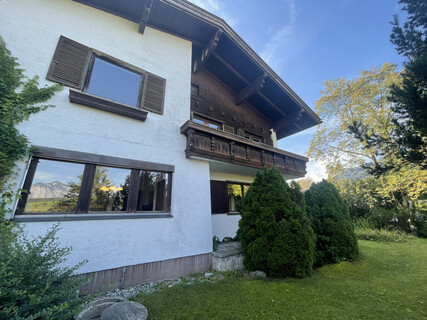 Natters/Tirol – Zweifamilienhaus mit großem Garten, Doppelgarage und beeindruckendem Bergpanorama