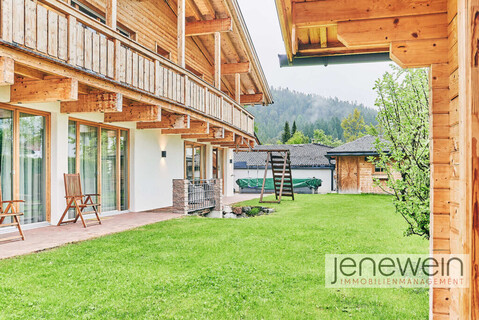 EXCLUSIVES DOPPELHAUS IN BESTER LAGE IN LEUTASCH-WEIDACH MIT POOL - ZUM WOHNEN UND VERMIETEN