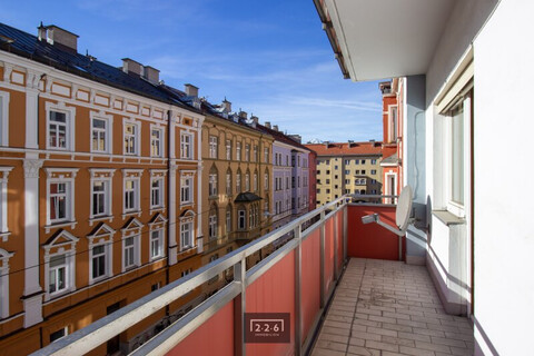 226 Immobilien | INNSBRUCK-WILTEN: 130 m² Wohnfläche | 5-Zimmer + Küche | 2 Balkone (südseitig und in den Innenhof) | 3. OG | Personenlift