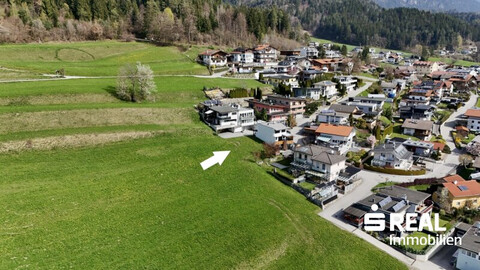 kompaktes sonniges Baugrundstück mit Panoramablick in Baumkirchen
