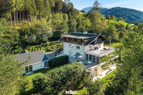 Traumvilla in einzigartiger Alleinlage mit atemberaubendem Panoramablick
