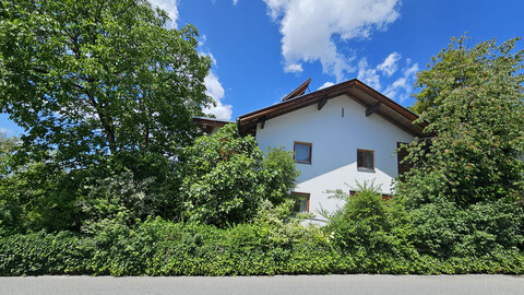 Gepflegtes Einfamilienhaus in sonniger Lage mit großem Garten in Absam zu verkaufen!