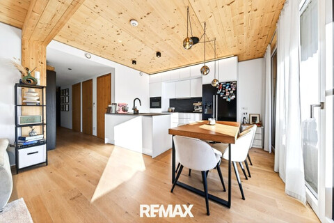 Neuwertige Wohnung mit Balkon in Holzbauweise – modernes wohnen in Kufstein!