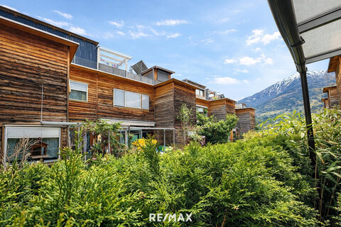 Charmantes Reihenhaus auf mehreren Ebenen mit großer Dachterrasse in sonniger Lage von Telfs