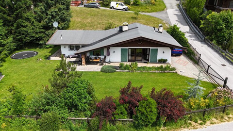 Seltener Freizeitwohnsitz: Bungalow mit 4 Schlafzimmern und Kaiserblick