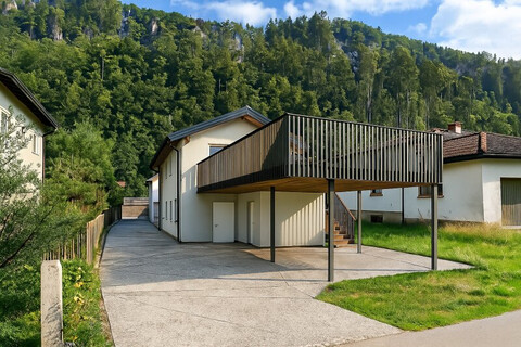 Einzigartige Dachgeschosswohnung mit nur 2 Parteien