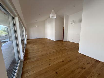 Neubau 3-Zimmer Dachgeschoss Wohnung mit traumhafter Terrasse