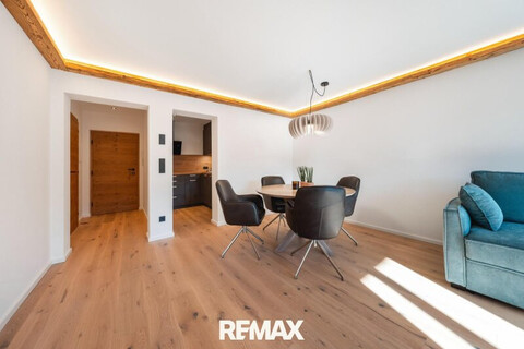 Wohnkomfort trifft Natur - Alpenblick 2 Zimmer Wohnung mit Garage
