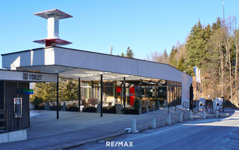 Moderne Gastrofläche an hochfrequentierter Autobahnraststätte