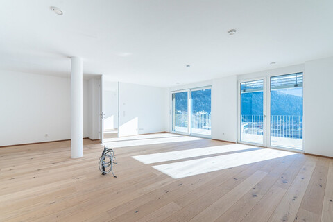 Wunderschöne 2-Zimmer-Dachgeschosswohnung mit Terrasse und Dachgarten