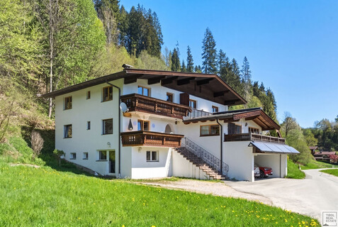 Wohnen & Investment in Kirchberg: Touristische Vermietung + Ausbaupotenzial & große Grundfläche