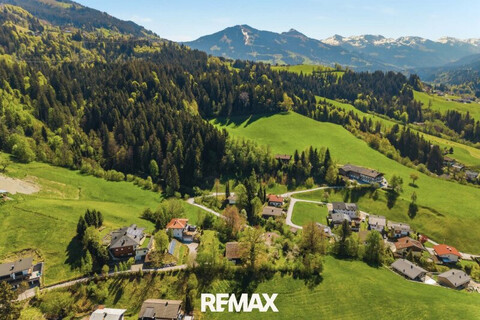 Eine der letzten echten Aussichtslagen – absolute Rarität im Brixental