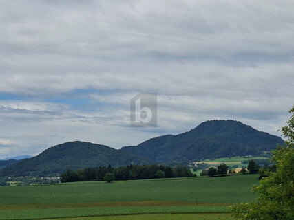 RUHIGE LAGE UND NAHE ZU KLAGENFURT