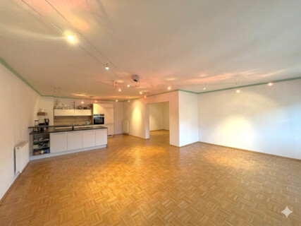 95 m² Wohnkomfort in Mutters - 2,5-Zimmer-Wohnung mit Garage & Stellplatz