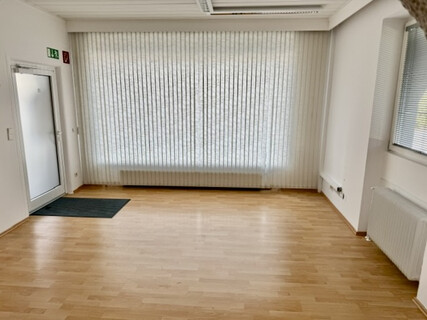 Kleine Gewerbeimmobilie I Ötztal Bahnhof 