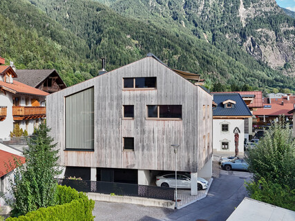 Exklusives alpines Designhaus mit seltener Freizeitwohnsitzgenehmigung