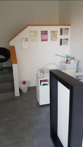 MIT GEWERBEIMMOBILIE, SEPARATEN EINGÄNGEN UND PARIFIZIERUNGSMÖGLICHKEIT