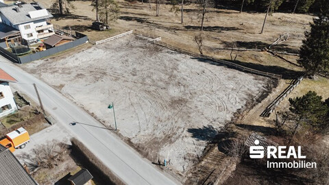 Platz für Ideen: Gewerbe und Wohnen auf einem Grundstück in Weißenbach am Lech