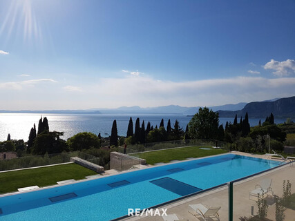 Exklusives Süd-Penthouse in Bardolino – absolute Ruhelage &amp; unverbaubarer Seeblick!