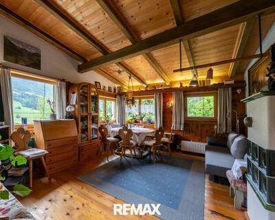 NEU! Sonnige Aussichtslage am Weerberg: Wohnhaus mit Charme, Garten und viel Potenzial