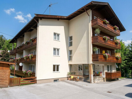Alpiner Rückzugsort mit Freizeitwohnsitz – charmante Wohnung mit Balkon in Kirchberg in Tirol
