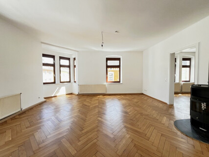 Schöne Altbauwohnung - neu saniert