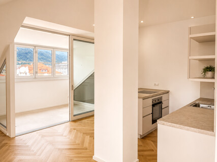 Einzigartiges City Penthouse mit Stil und Altbaucharme