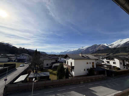 VOLDERS - Sonnige 3 Zi.-Wohnung mit Balkon und eigenem Gartenanteil zum Verkauf